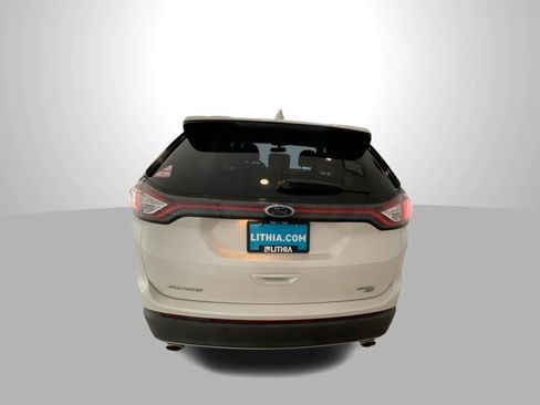 Used 2018 Ford Edge SEL w/ Canadian Touring Package AWD/4WD image 7