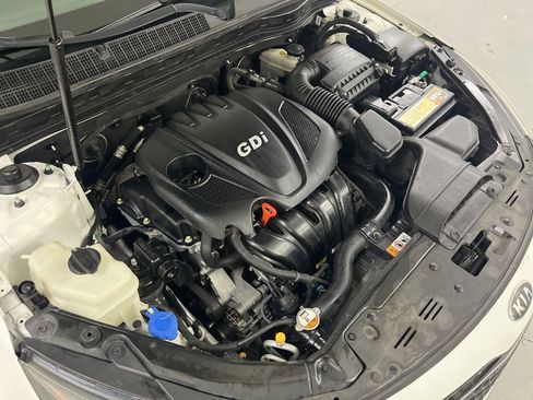 Used 2015 Kia Optima EX w/ EX Premium Package FWD image 11