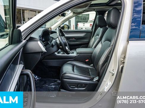 Used 2025 MAZDA CX-90 3.3 Turbo w/ Premium Sport Pkg image 19