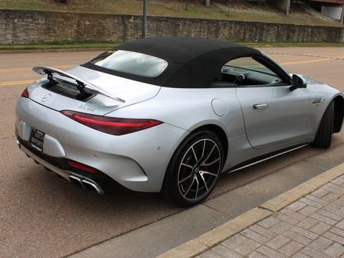 Used 2022 Mercedes-Benz SL 55 AMG 4MATIC image 33