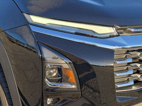 New 2026 Chevrolet Equinox LT w/ Safety and Technology Package image 18