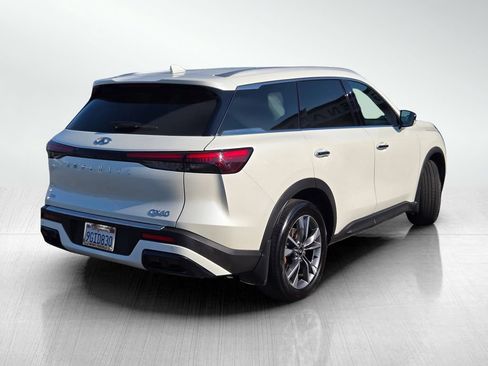 Used 2023 INFINITI QX60 Luxe w/ Cargo Package AWD/4WD image 4