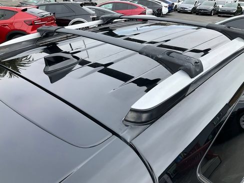 Used 2017 Toyota RAV4 Limited w/ Advanced Technology Package FWD image 88