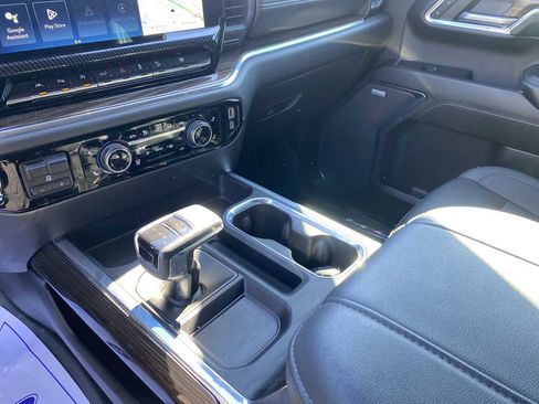 Used 2023 Chevrolet Silverado 1500 RST image 17