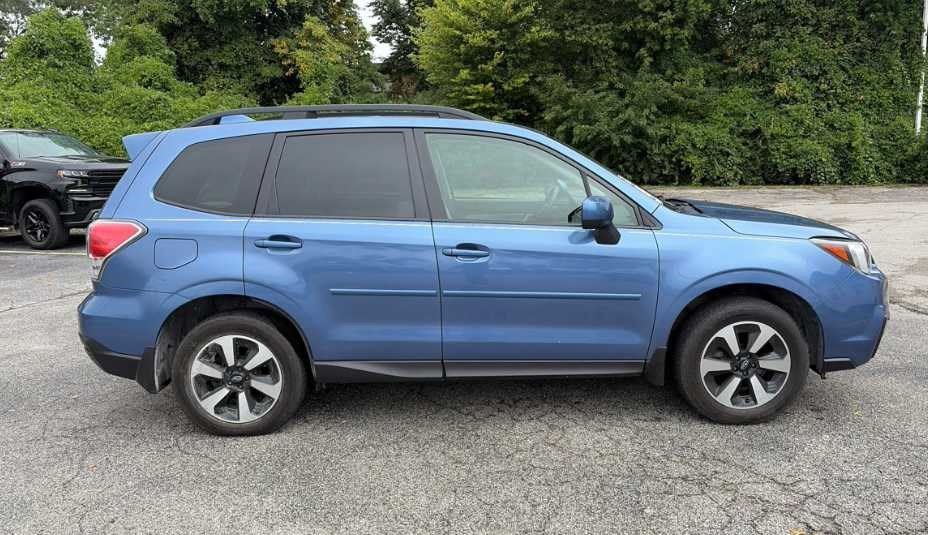 Used 2018 Subaru Forester 2.5i Premium AWD/4WD image 4