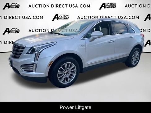 Used 2017 Cadillac XT5 Luxury w/ Driver Awareness Package image 9