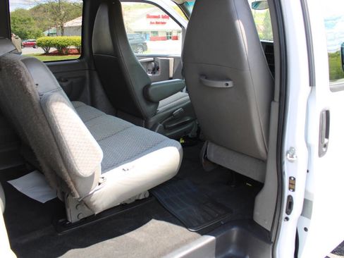 Used 2014 GMC Savana 1500 LT w/ LT Preferred Equipment Group RWD image 34