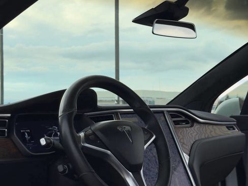 Used 2017 Tesla Model X 90D image 9