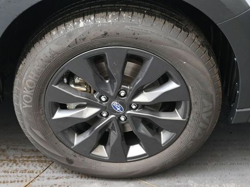 Certified 2025 Subaru Outback Onyx Edition image 10