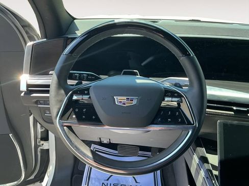 Used 2025 Cadillac Escalade Sport w/ LPO, ONYX Package AWD/4WD image 9