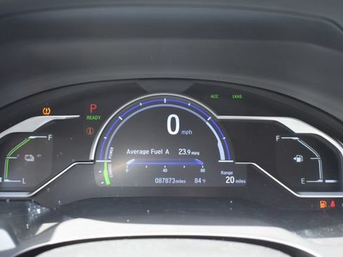 Used 2018 Honda Clarity Plug-In Hybrid image 21