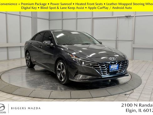 Used 2022 Hyundai Elantra SEL w/ Convenience + Premium Package image 1
