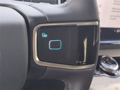 New 2025 Ford Expedition Max Active image 24