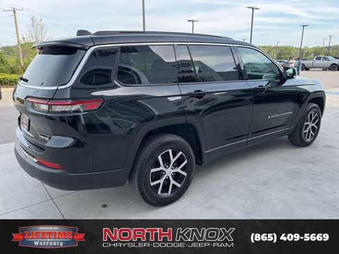Used 2025 Jeep Grand Cherokee L Limited AWD/4WD image 22