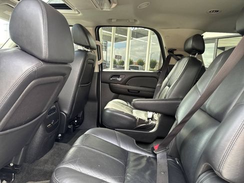 Used 2008 Chevrolet Tahoe LTZ w/ LTZ Preferred Equipment Group AWD/4WD image 21
