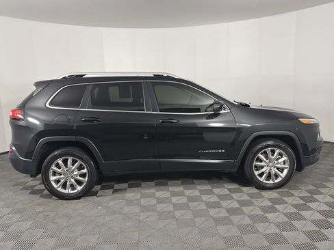 Used 2014 Jeep Cherokee Limited w/ Luxury Group AWD/4WD image 31