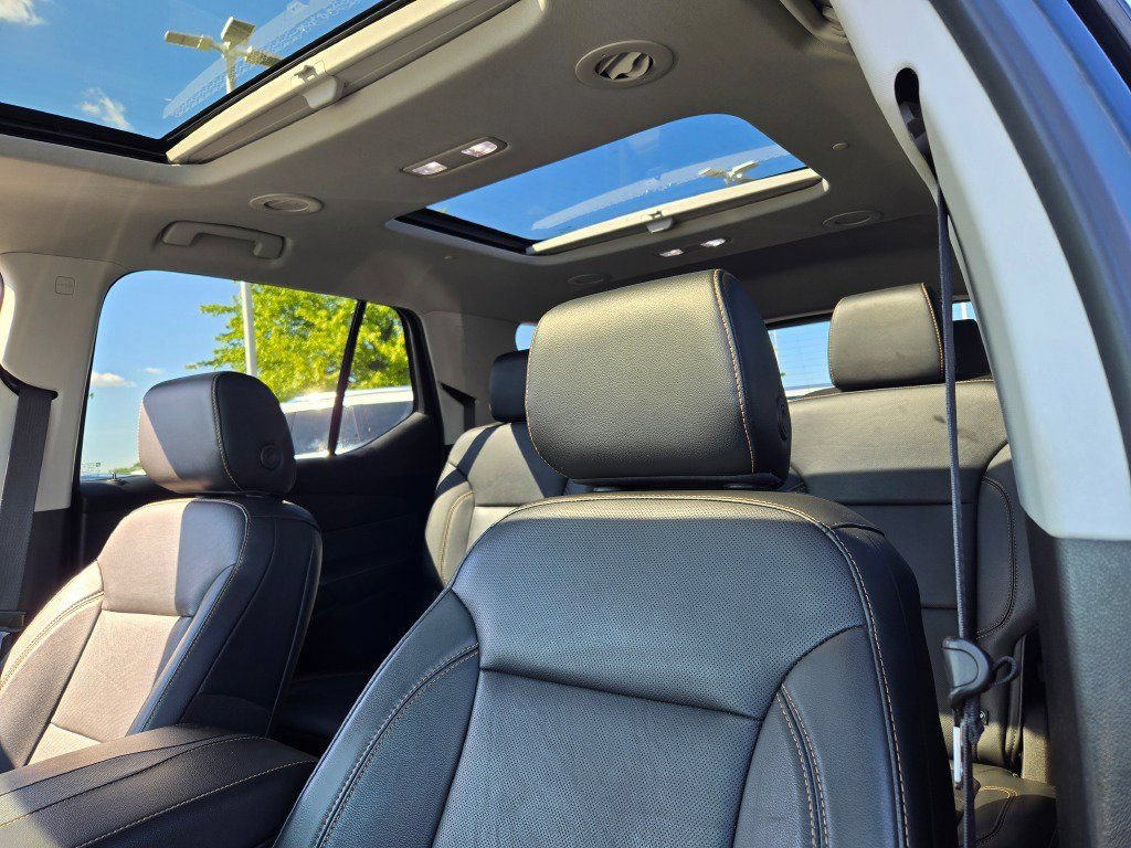 Used 2019 Chevrolet Traverse Premier w/ LPO, Floor Liner Package AWD/4WD image 26