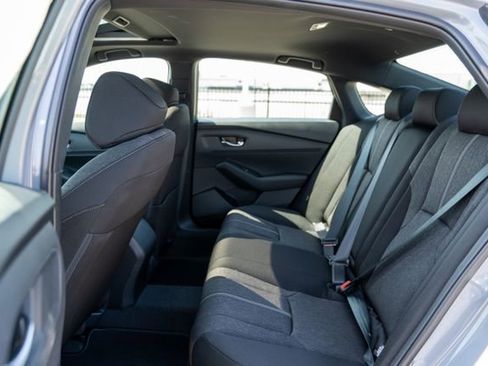 Used 2025 Honda Accord Sport image 17