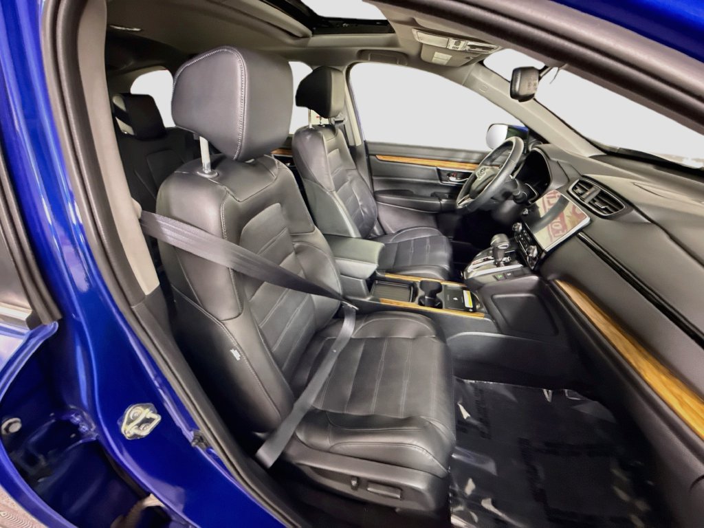 Used 2020 Honda CR-V Touring image 32