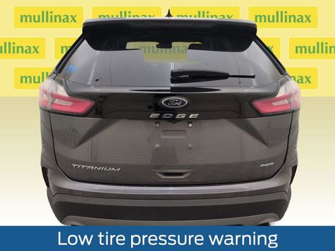Used 2022 Ford Edge Titanium w/ Equipment Group 301A image 37