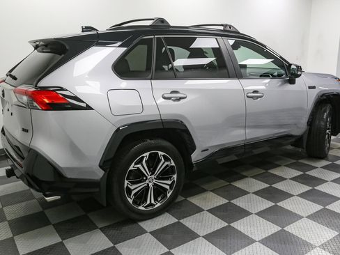 Used 2023 Toyota RAV4 XSE w/ Weather Package AWD/4WD image 9