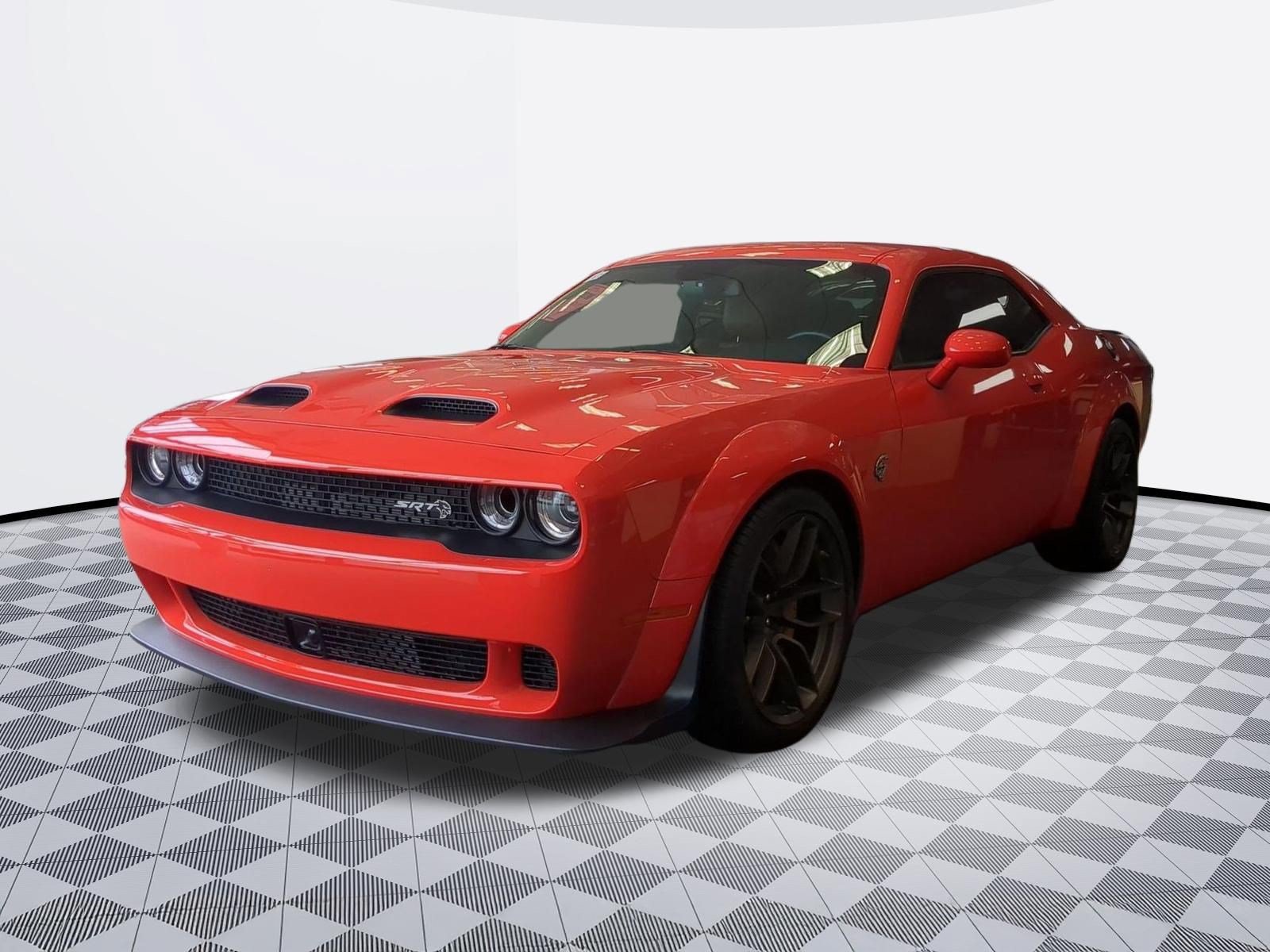 Used 2023 Dodge Challenger SRT Hellcat RWD image 1