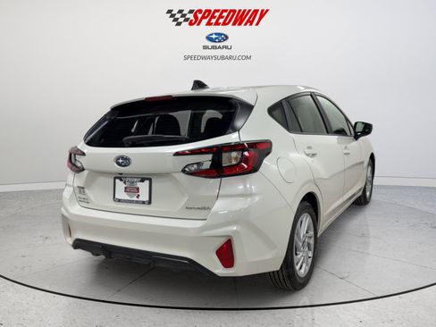 Certified 2025 Subaru Impreza 2.0i image 9