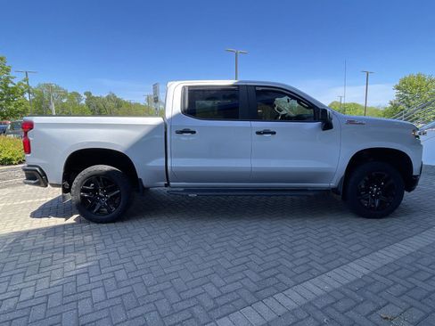 Used 2021 Chevrolet Silverado 1500 LT Trail Boss w/ Convenience Package II AWD/4WD image 6