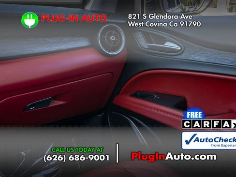 Used 2020 Alfa Romeo Stelvio image 17