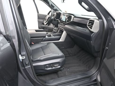 Used 2026 Toyota Tundra SR5 w/ SR5 Premium Package AWD/4WD image 19