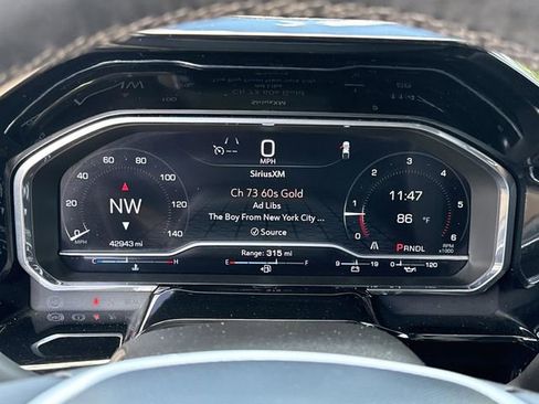 Used 2023 GMC Sierra 1500 SLE RWD image 46