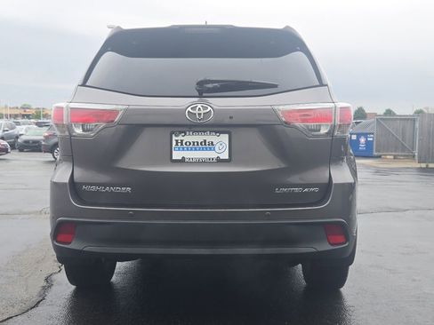 Used 2014 Toyota Highlander Limited AWD/4WD image 6