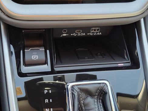 Certified 2025 Subaru Outback Onyx Edition image 12