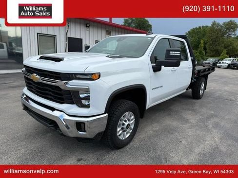 Used 2025 Chevrolet Silverado 2500 LT w/ Convenience Package AWD/4WD image 7