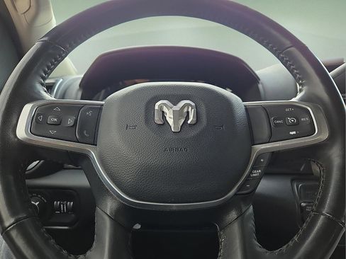 Used 2024 RAM 2500 Laramie AWD/4WD image 24