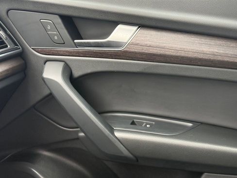 Certified 2024 Audi Q5 2.0T Premium image 22
