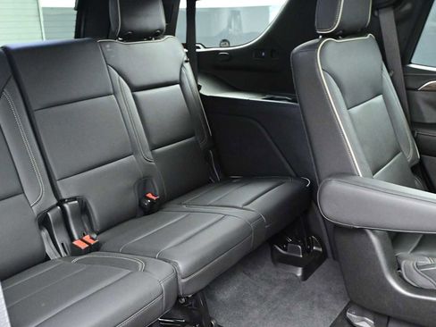 Used 2021 Chevrolet Tahoe Premier w/ Premium Package AWD/4WD image 66