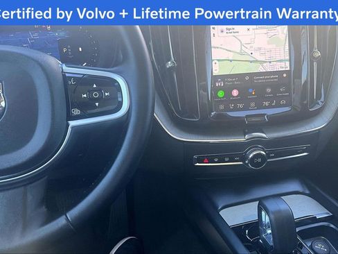 Used 2025 Volvo XC60 B5 Plus image 27