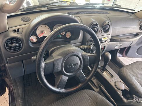 Used 2004 Jeep Liberty Sport w/ PWR Convenience Group AWD/4WD image 18