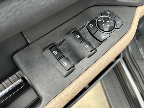 Used 2024 Ford Expedition Limited RWD image 10