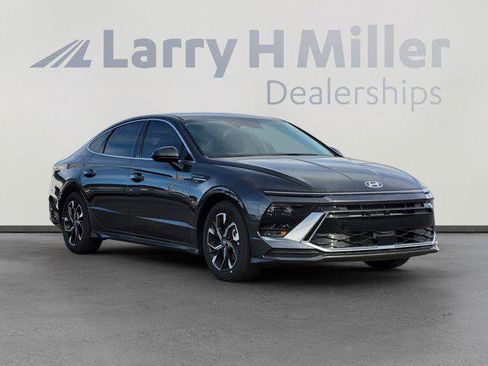 New 2025 Hyundai Sonata SEL image 3