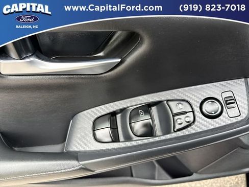 Used 2025 Nissan Sentra SV FWD image 21