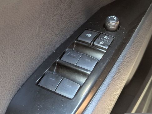 Certified 2025 Toyota Camry SE FWD image 22