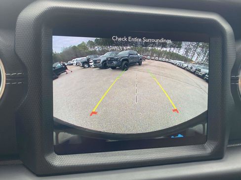 Certified 2023 Jeep Wrangler Sahara w/ Cold Weather Group image 39