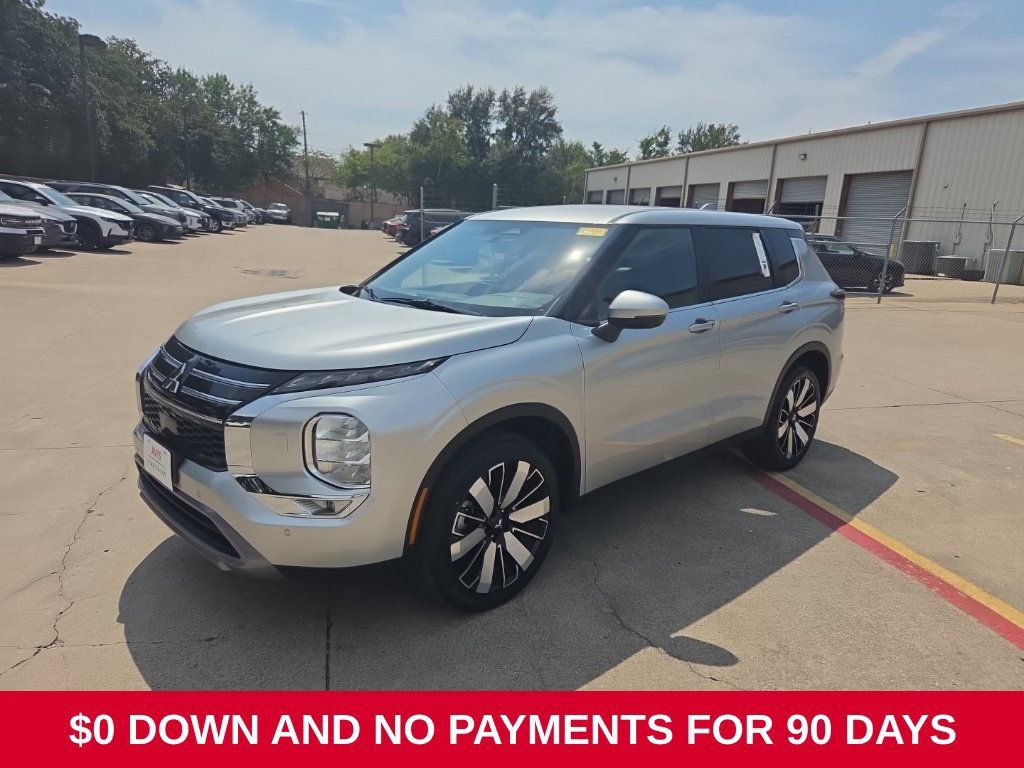 Used 2025 Mitsubishi Outlander SE AWD/4WD image 1