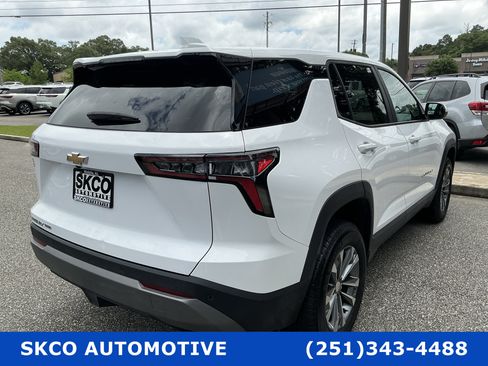 Used 2025 Chevrolet Equinox LT AWD/4WD image 5