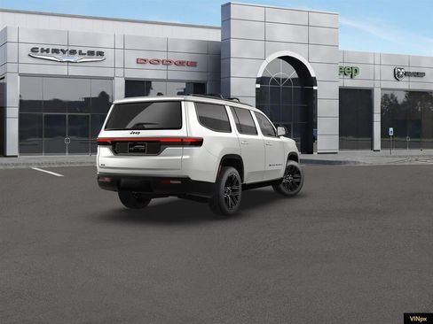 New 2026 Jeep Grand Wagoneer Limited AWD/4WD image 7