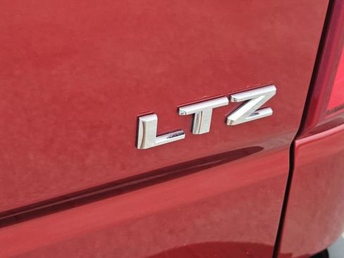 Used 2025 Chevrolet Silverado 1500 LTZ w/ LTZ Convenience Package II AWD/4WD image 13