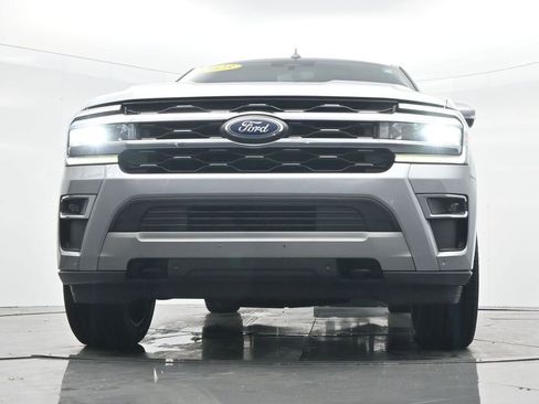 Used 2023 Ford Expedition Max Limited image 39