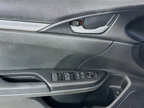 Used 2020 Honda Civic Sport image 21